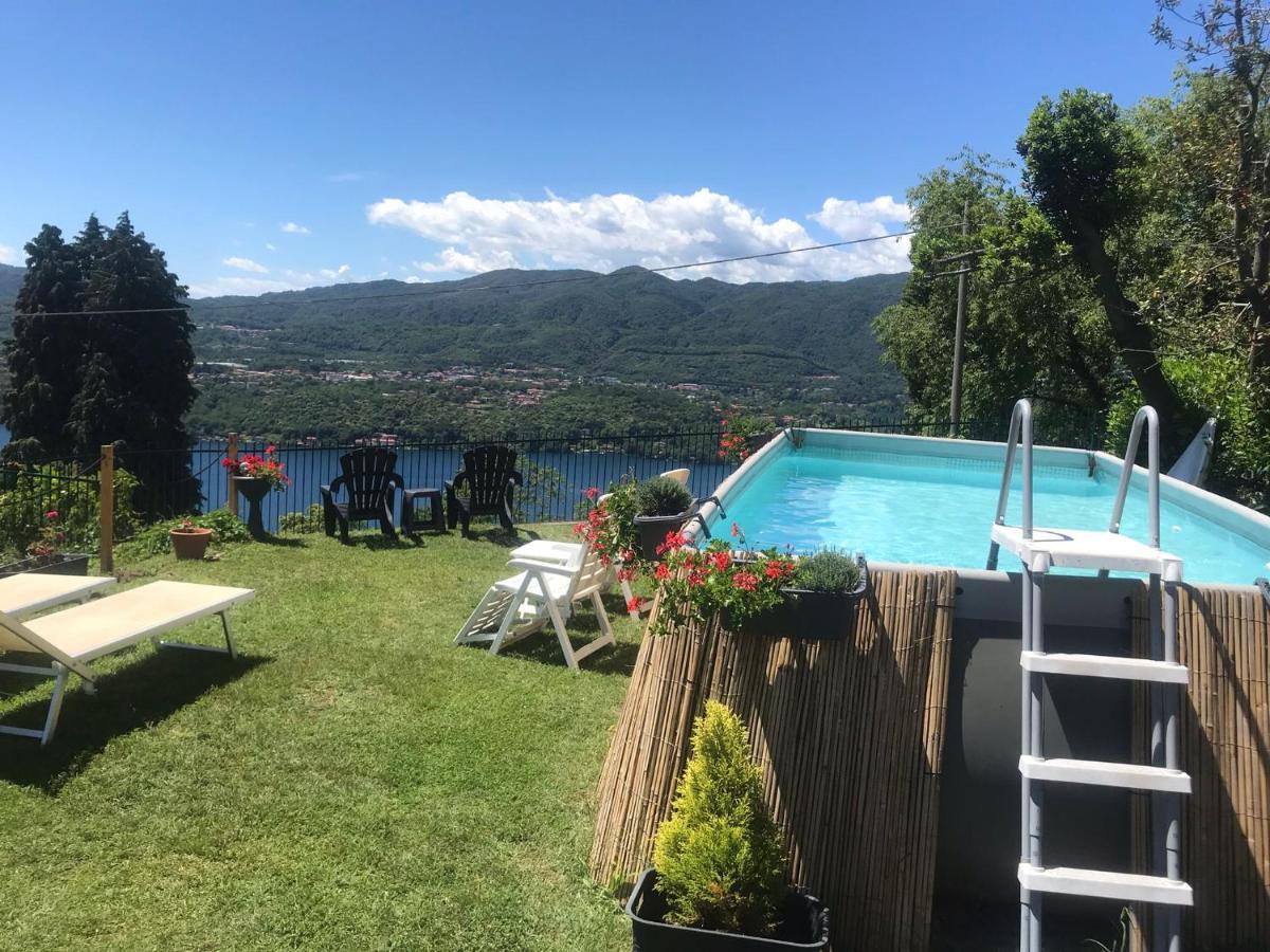 Villa Le Vignole Ameno Екстериор снимка