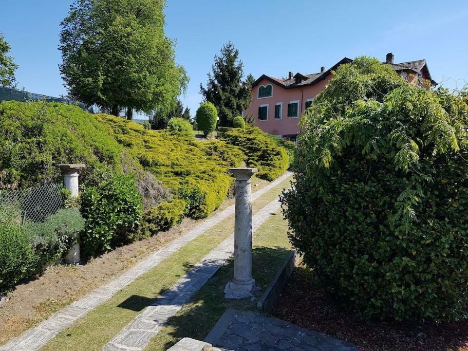 Villa Le Vignole Ameno Екстериор снимка